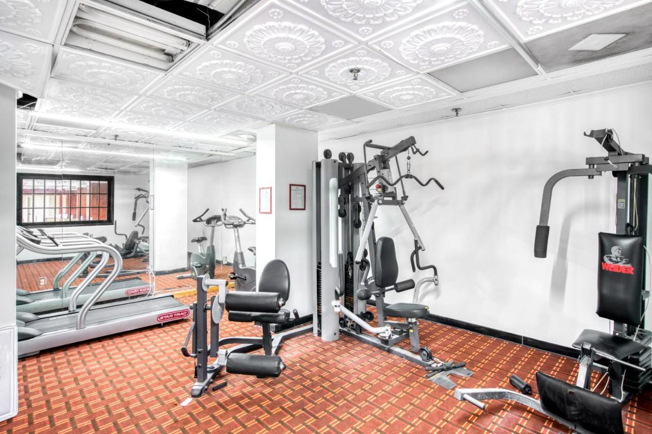 מלון Oyo Townhouse Houston George Bush Intercontinental מראה חיצוני תמונה