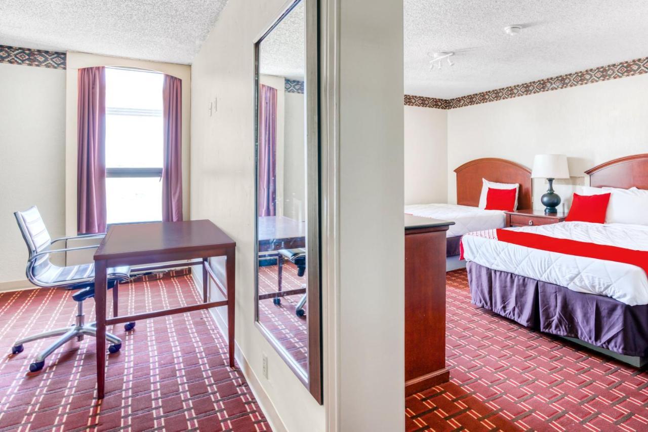 מלון Oyo Townhouse Houston George Bush Intercontinental מראה חיצוני תמונה