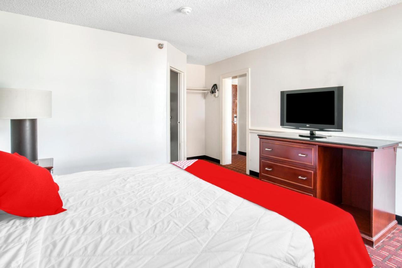 מלון Oyo Townhouse Houston George Bush Intercontinental מראה חיצוני תמונה