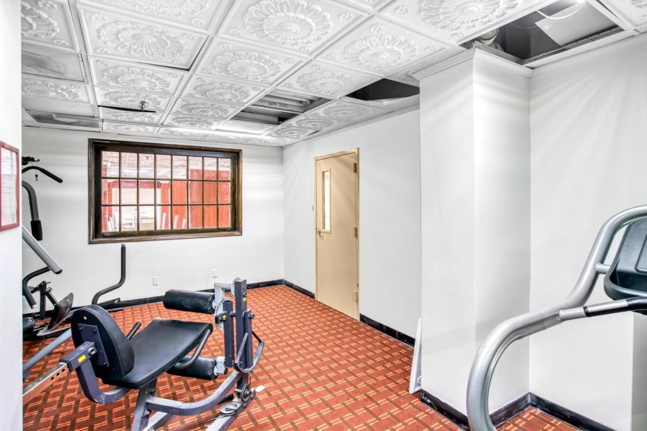 מלון Oyo Townhouse Houston George Bush Intercontinental מראה חיצוני תמונה