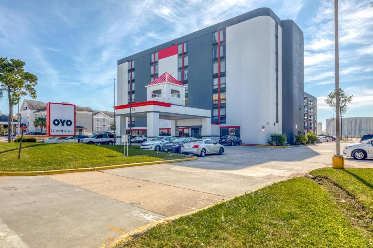 מלון Oyo Townhouse Houston George Bush Intercontinental מראה חיצוני תמונה