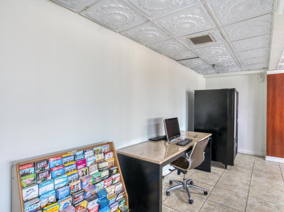 מלון Oyo Townhouse Houston George Bush Intercontinental מראה חיצוני תמונה